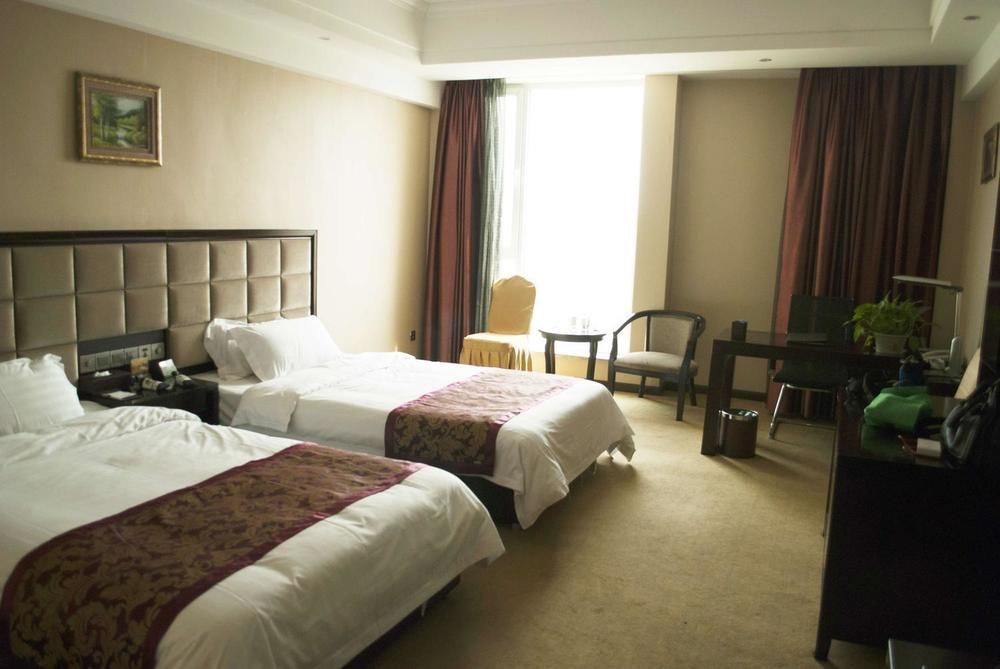 Qing Zhou Weishi International Hotel المظهر الخارجي الصورة